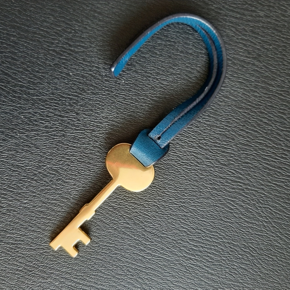 Fossil key bag charm